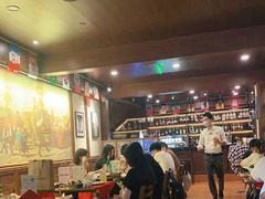 大堂-申德勒加油站西餐厅Schindlers Tankstelle(上海外滩店)