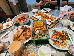 -鹤鸣嘉印象饭店(东市场小区店)