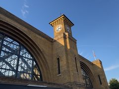 -九又四分之三站台