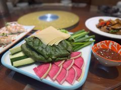 -青瓦餐厅·生鱼片·韩园烤肉(西塔店)