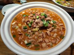 -头上红煨盐鸡·非遗院子餐厅