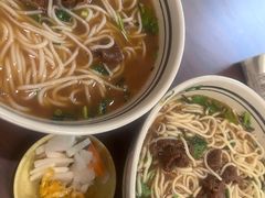 -小马牛肉面·牛骨熬制(南京博物院店)