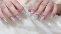 -UU·NAIL美甲美睫專門店