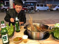 -签签飞串串火锅