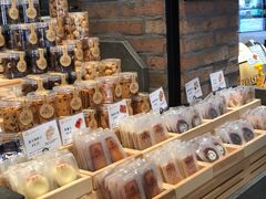零售区-酵種麦田(山师店)