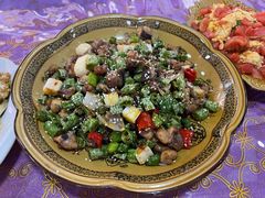 -乡土特色.冷锅鱼.牦牛肉汤锅