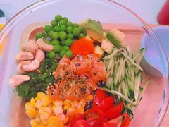 海鲜三文鱼波奇饭-Miss Fresh轻食(南京西路店)