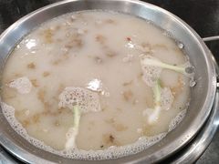 -老来福·非遗酸汤兔(凯旋路店)