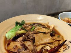-方铲铲·成都板凳面(滨江银泰店)