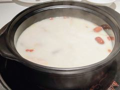 -粤小煲鲜汤猪肚鸡(丹尼斯二天地店)