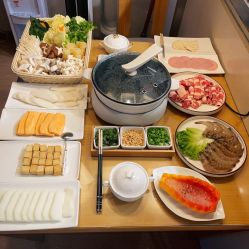 -爱陪伴尊享月子中心(国际店)