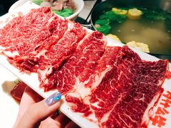 现切雪花肉-为什么牛潮汕牛肉火锅(中信广场店)