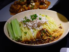 -麻六记(凤凰汇店)