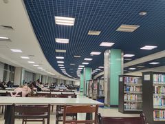-湖北经济学院-图书馆