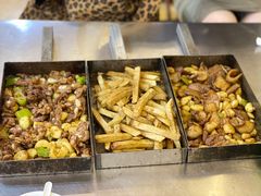 -老三李村河底戳子肉(总店)