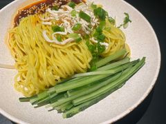 -麻六记(凤凰汇店)