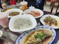 -望海潮海鲜店 特色家常菜(在海一方店)