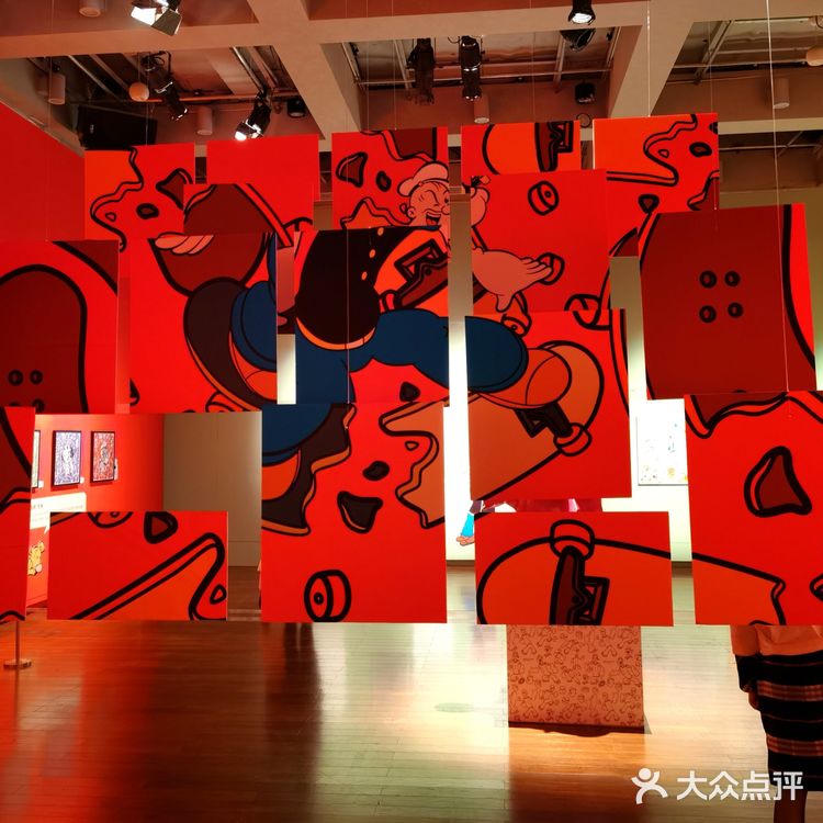 展厅最后还有大力水手原版动画片看，帮你回忆童年