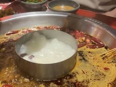-谭鸭血老火锅·匠心(环球港旗舰店)