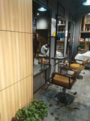 -MOVAN  HAIR莫凡匠人发型屋