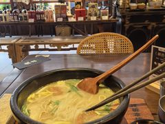 -银米·云南传统过桥米线(双廊黑金冠店)