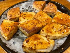 料理烤特色火烧-老东镇啤酒屋海鲜加工·蒸汽海鲜·海鲜烧烤(台东店)