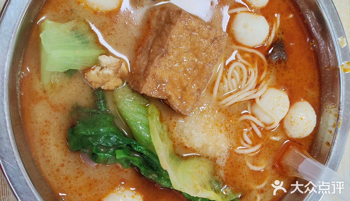 一碗吃到饱的洪水星沙茶面