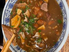 -门框胡同百年卤煮(新街口店)