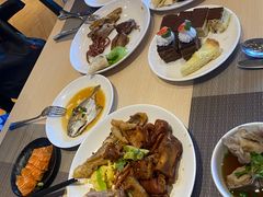 -齐河孔雀王温泉酒店·金孔雀自助百汇