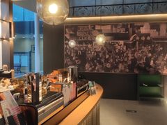 -星巴克(北京西大望路温特莱店)