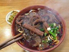 -小卫香辣面馆(老二中老大门店)