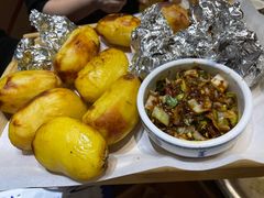 -双德铁锅黑头羊