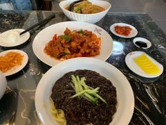-桃园中华料理炸酱面(燕儿岛路店)