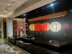 -新盈光·云会所(百丈东路店)