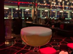 -OZONE 顶楼酒吧(香港丽思卡尔顿酒店)