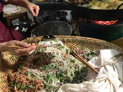 -半月镰胡姐脆皮萝卜饺子