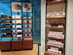 -Laderach 莱德拉(上海环贸iapm店)