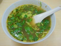 牛肉汤-黄阿姨锅贴大王(万航渡路店)