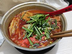 -铁锅哥米线