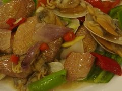 -东郊椰林平价海鲜舫(大东海店)