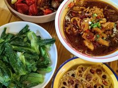 -老三样·美食研究中心(世贸路店)