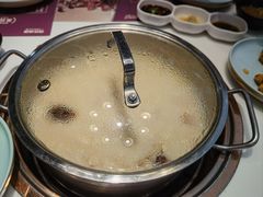 -洪氏嗨捞·猪肚鸡火锅(阳光天地店)