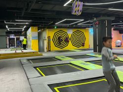 -反弹蹦床公园·亲子乐园·团建·派对(中庚漫游城店)