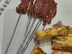 -东大桥小国抻面烧烤(长通路店)
