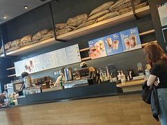 -星巴克臻选(宁波世纪东方广场店)