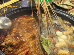 -灌县老妈砂锅串串香(万科红生活广场店)