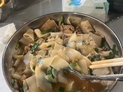 -正宗杨记普洱酸醋米线(总店)