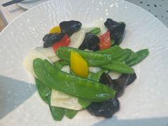 橄榄油炒田园时蔬-大树餐厅(朝阳大悦城店)