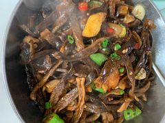 干锅茶树菇-浔阳楼