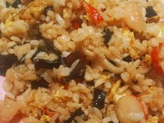 -嗨辣小聚·盘锦河蟹·海鲜烧烤龙虾(盘锦十年好店)